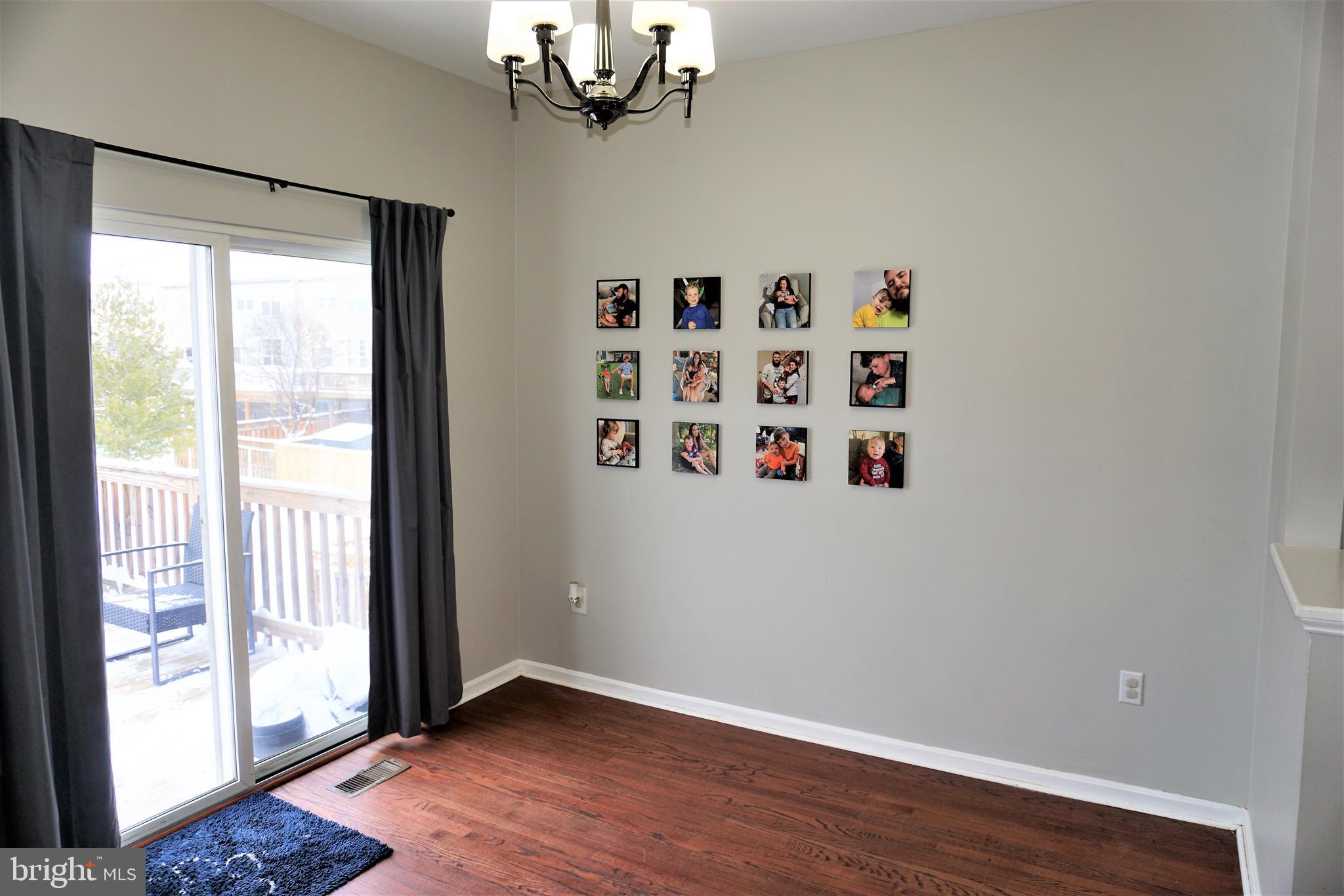 NORTH CROSSING - Residential