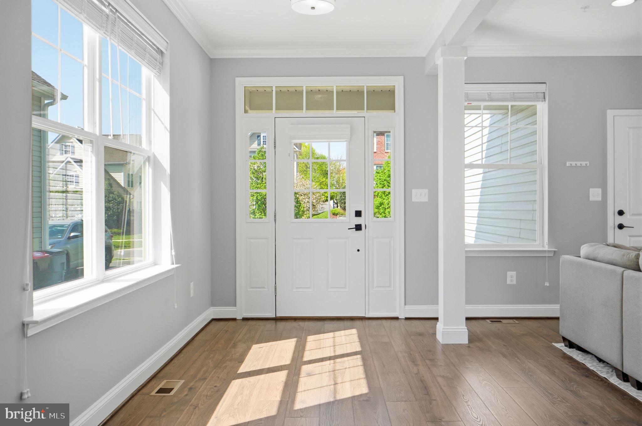 14309 DRAYTON AVENUE