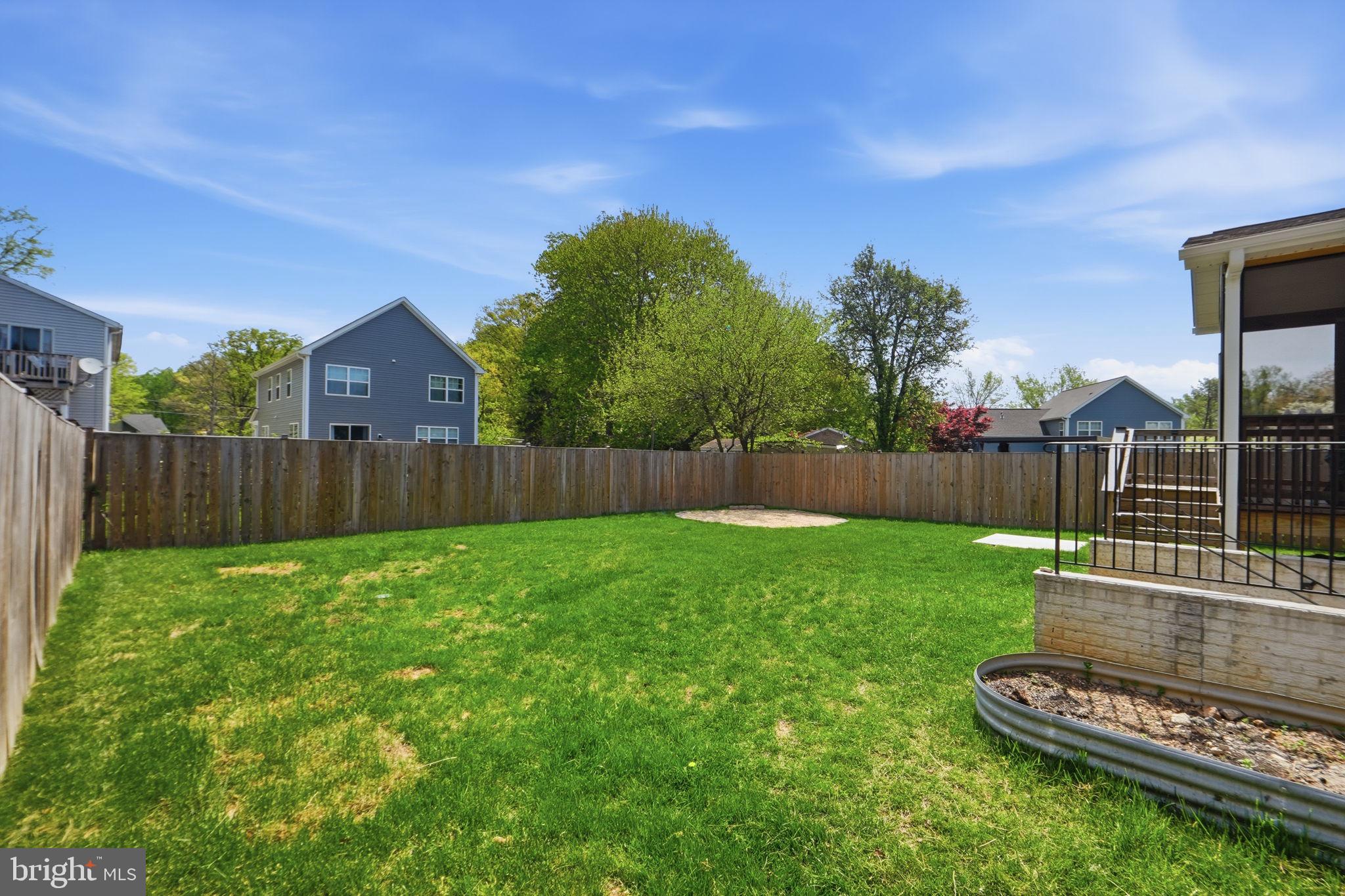 COLESVILLE OUTSIDE - Residential