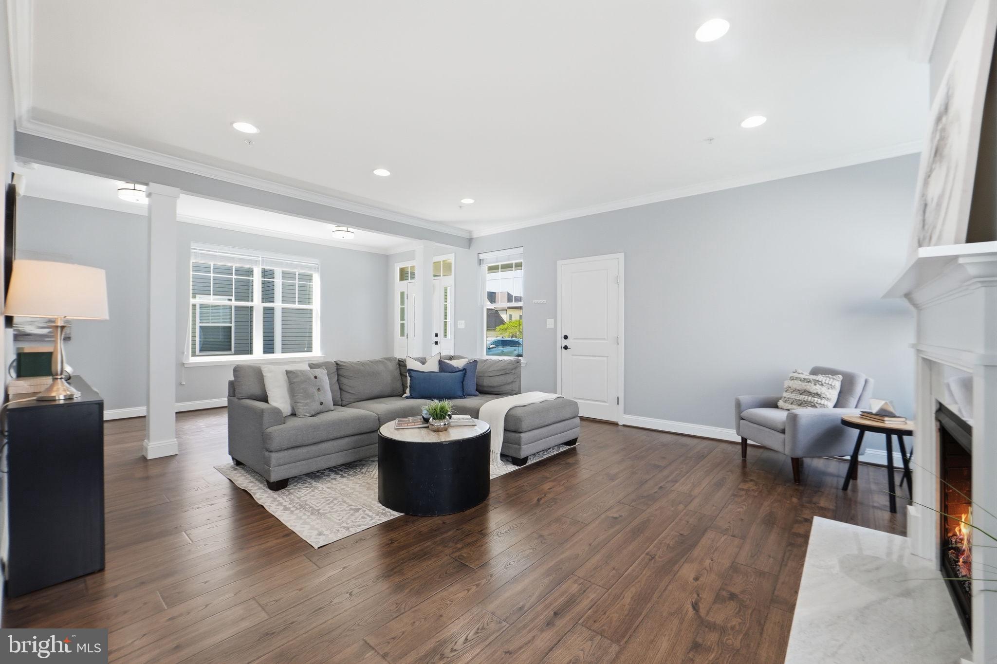 COLESVILLE OUTSIDE - Residential