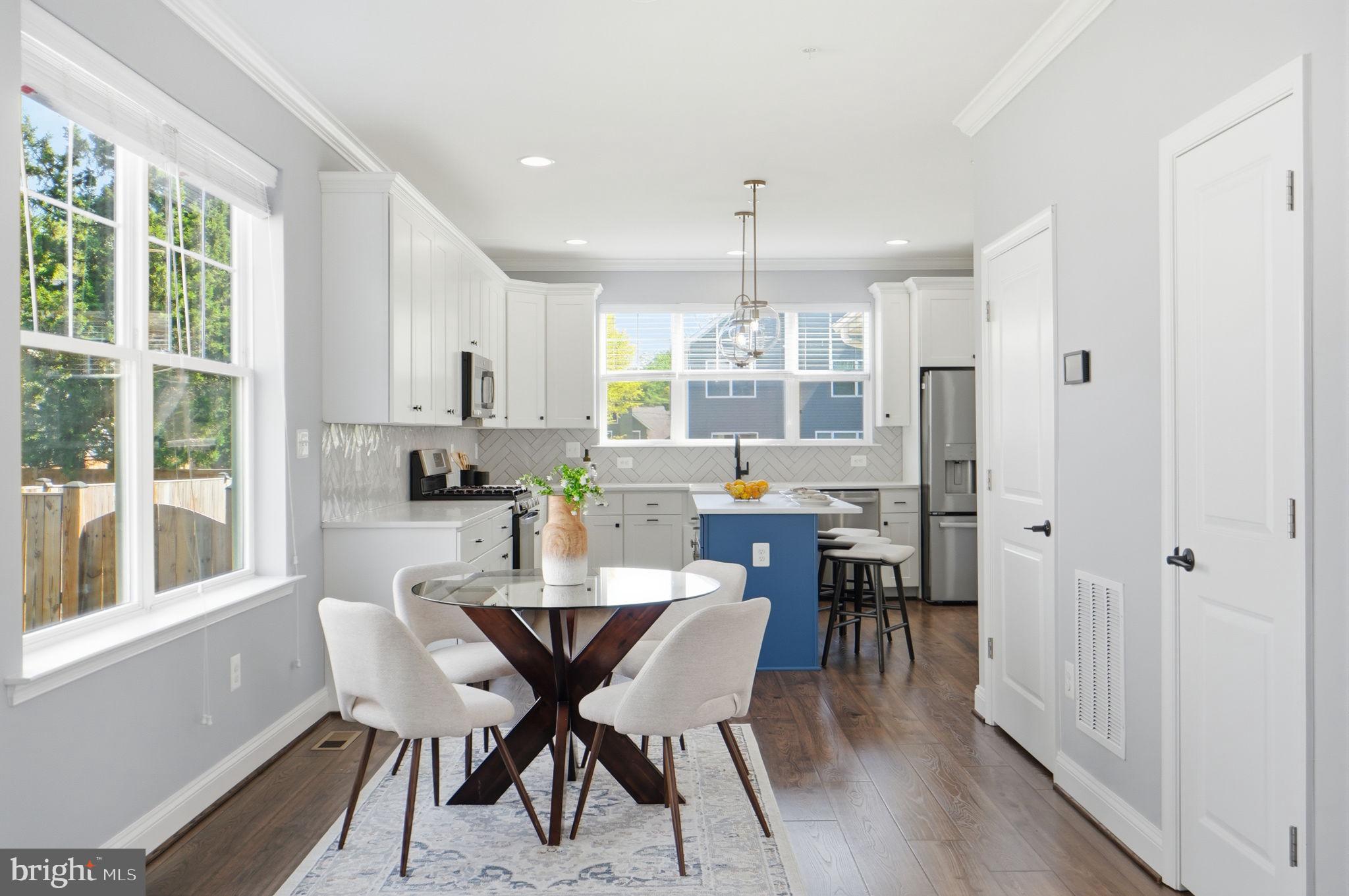 COLESVILLE OUTSIDE - Residential