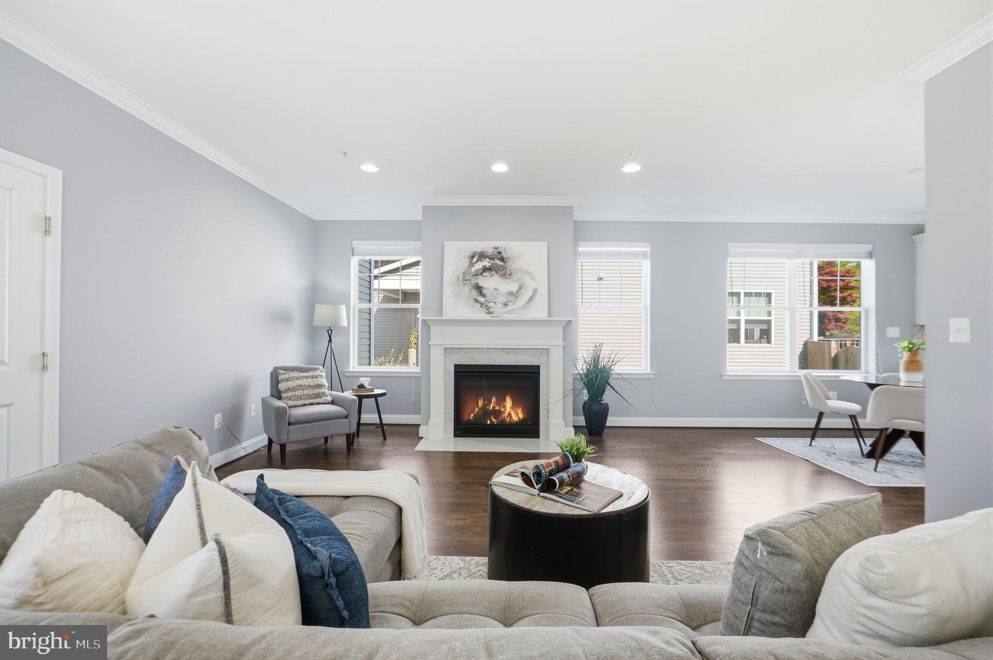 14309 DRAYTON AVENUE