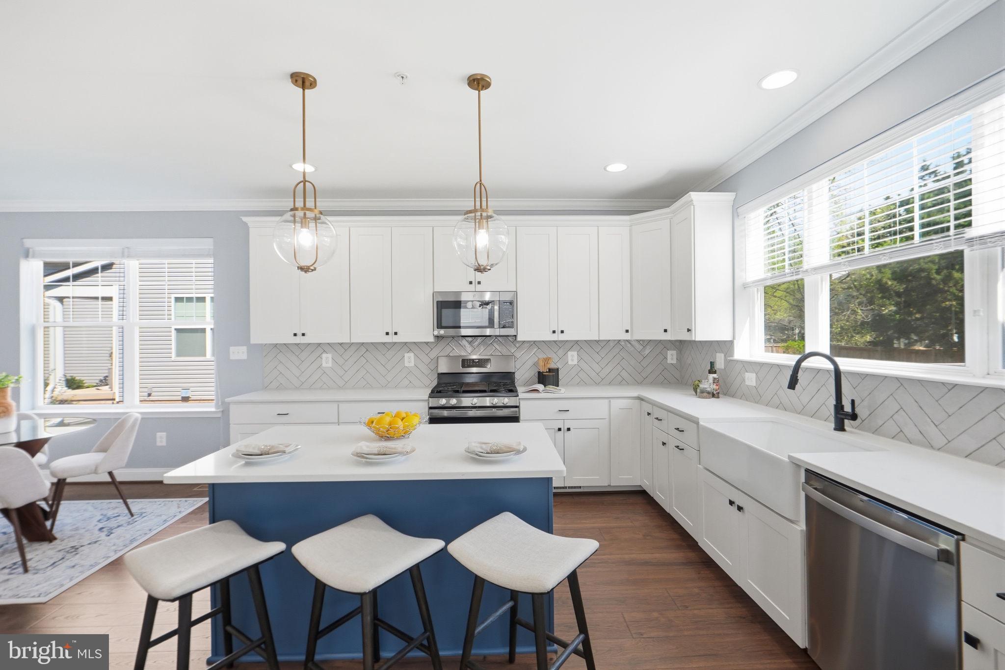 COLESVILLE OUTSIDE - Residential