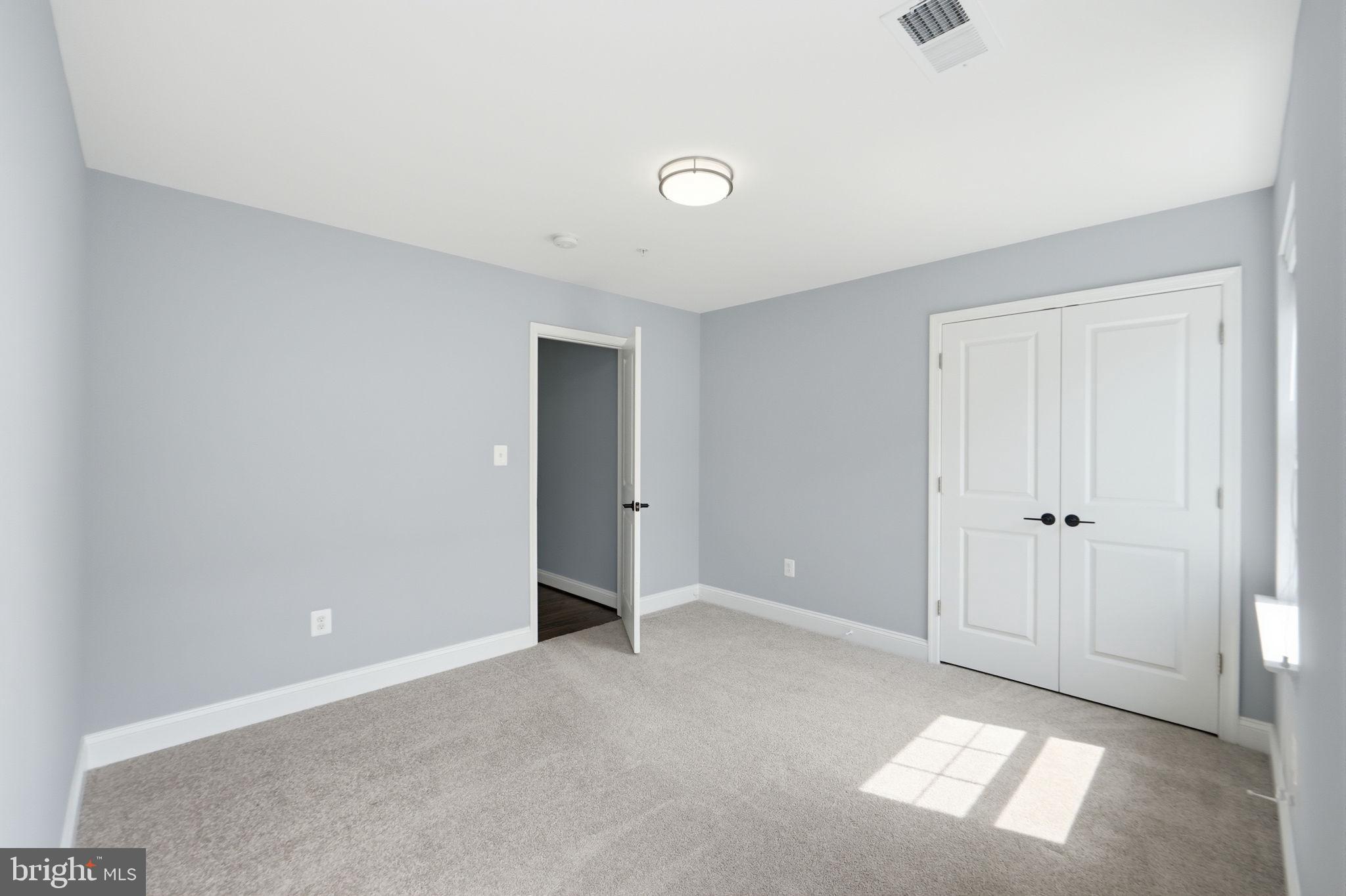 COLESVILLE OUTSIDE - Residential