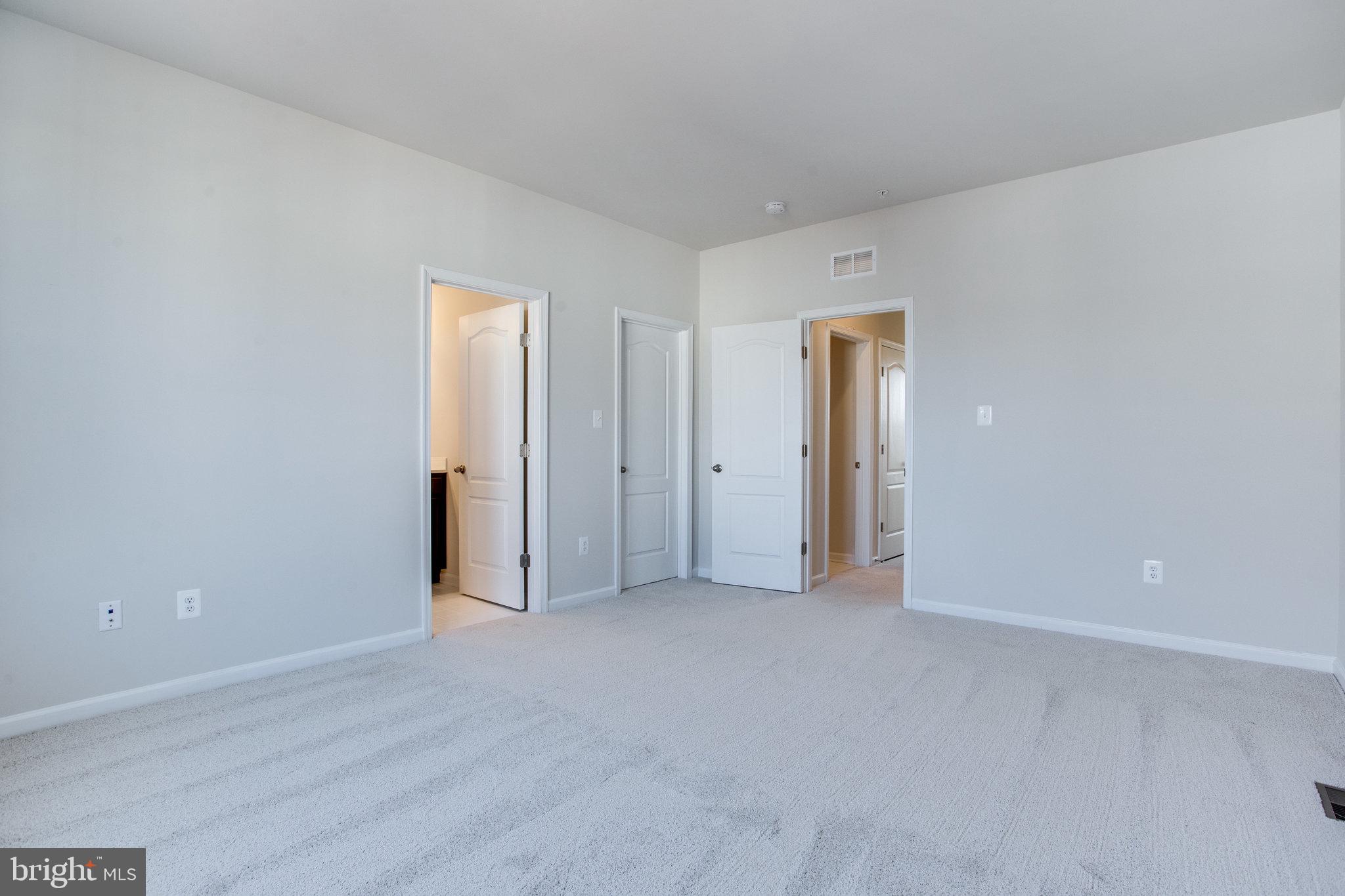 HARRINGTON TERRACE - Residential Lease