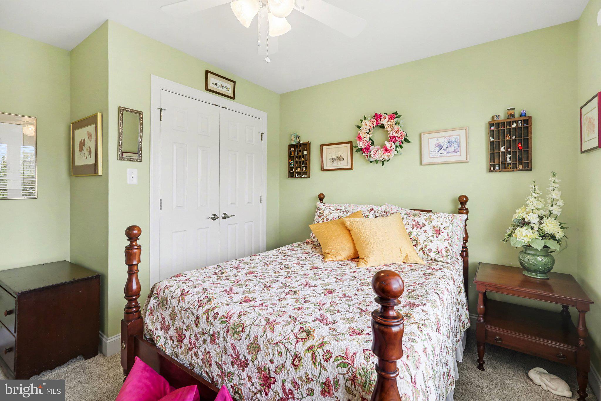 HAMPDEN SUMMIT - Residential