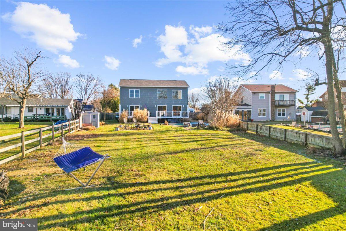 BAY CITY - Residential