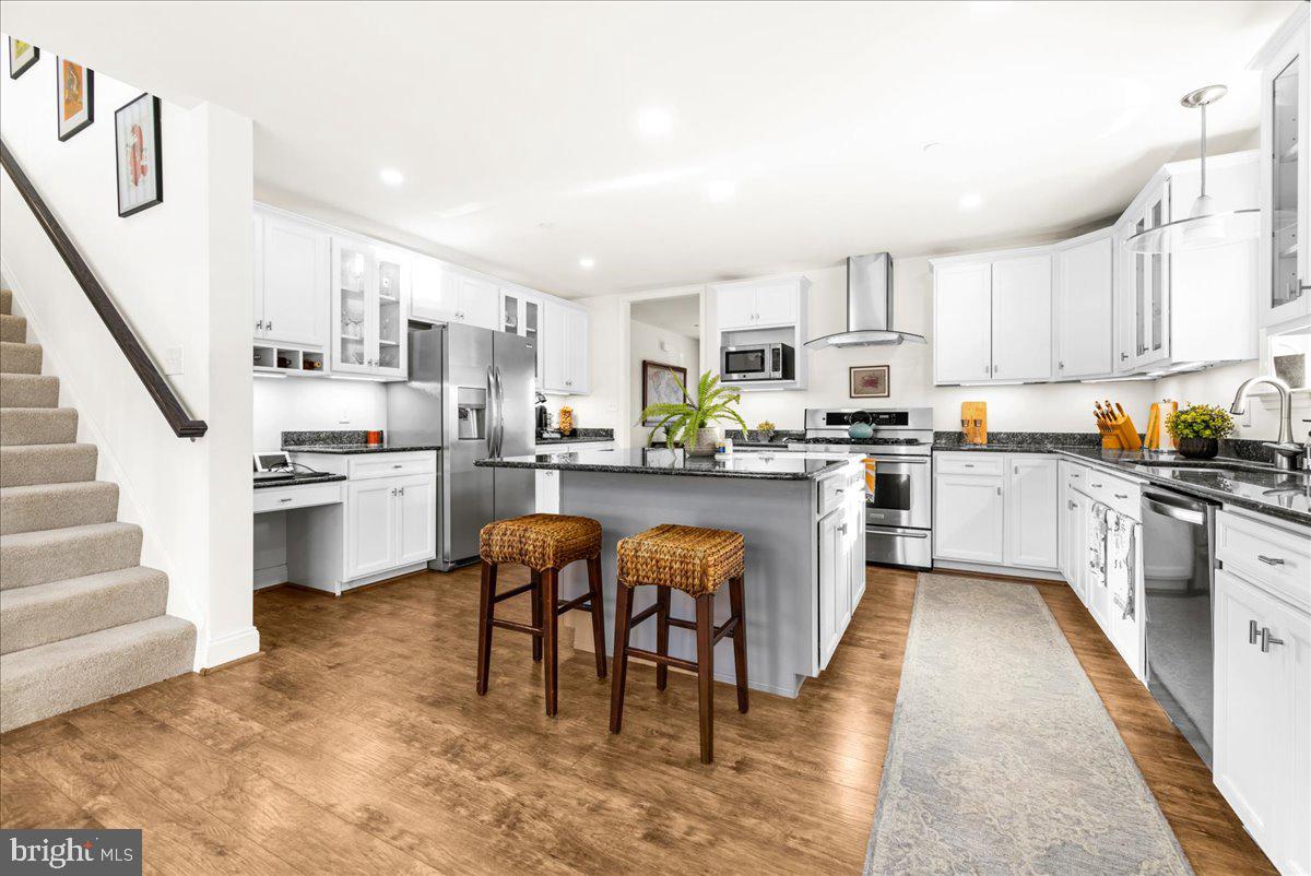 BAY CITY - Residential