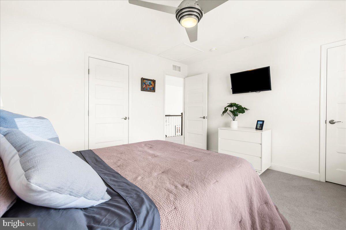 BAY CITY - Residential