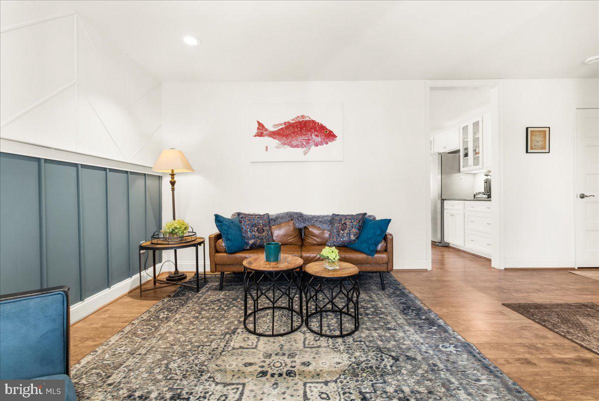 BAY CITY - Residential