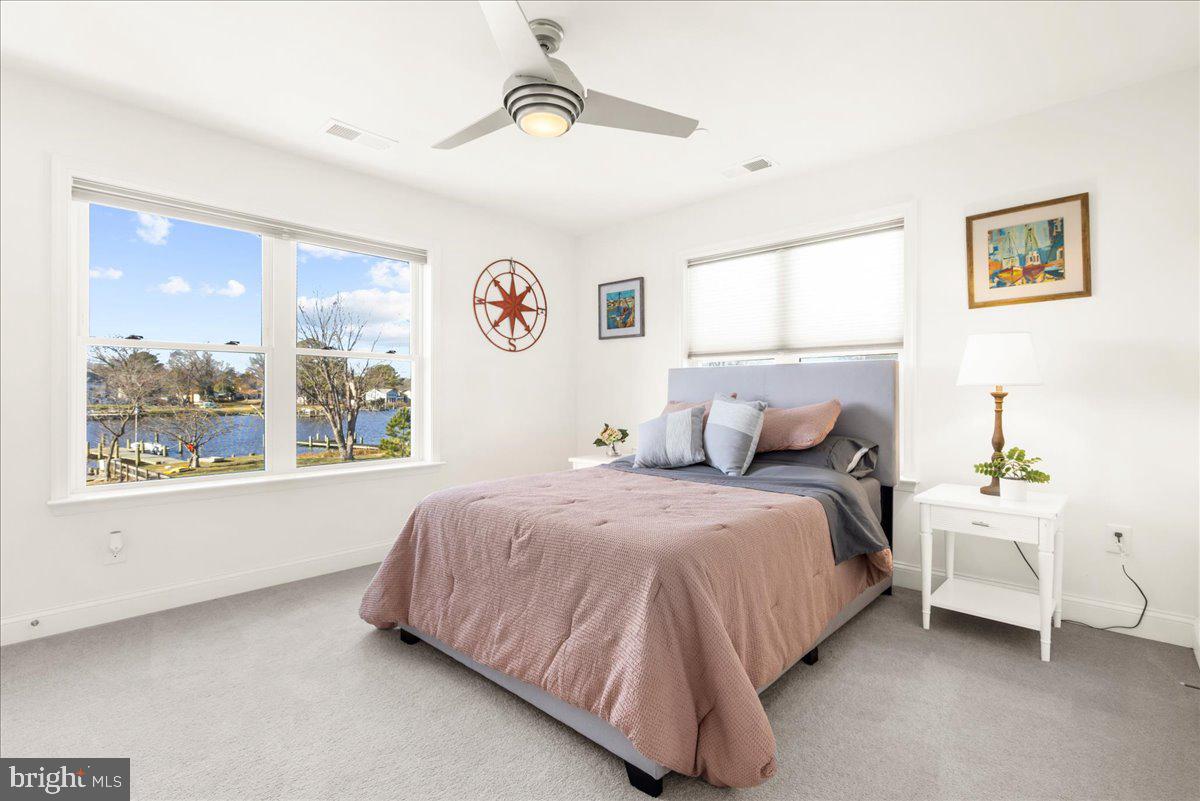 BAY CITY - Residential