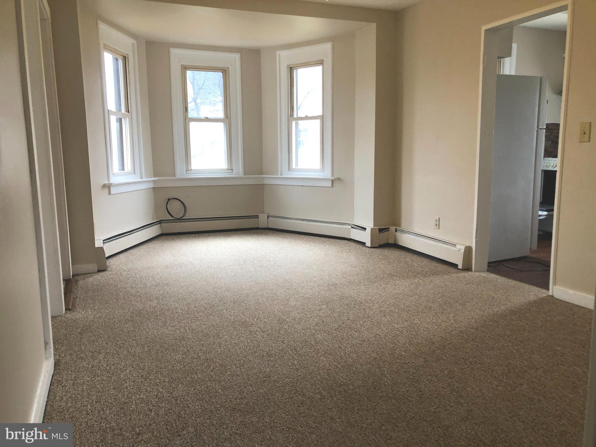 SKIPPACK - Residential Lease