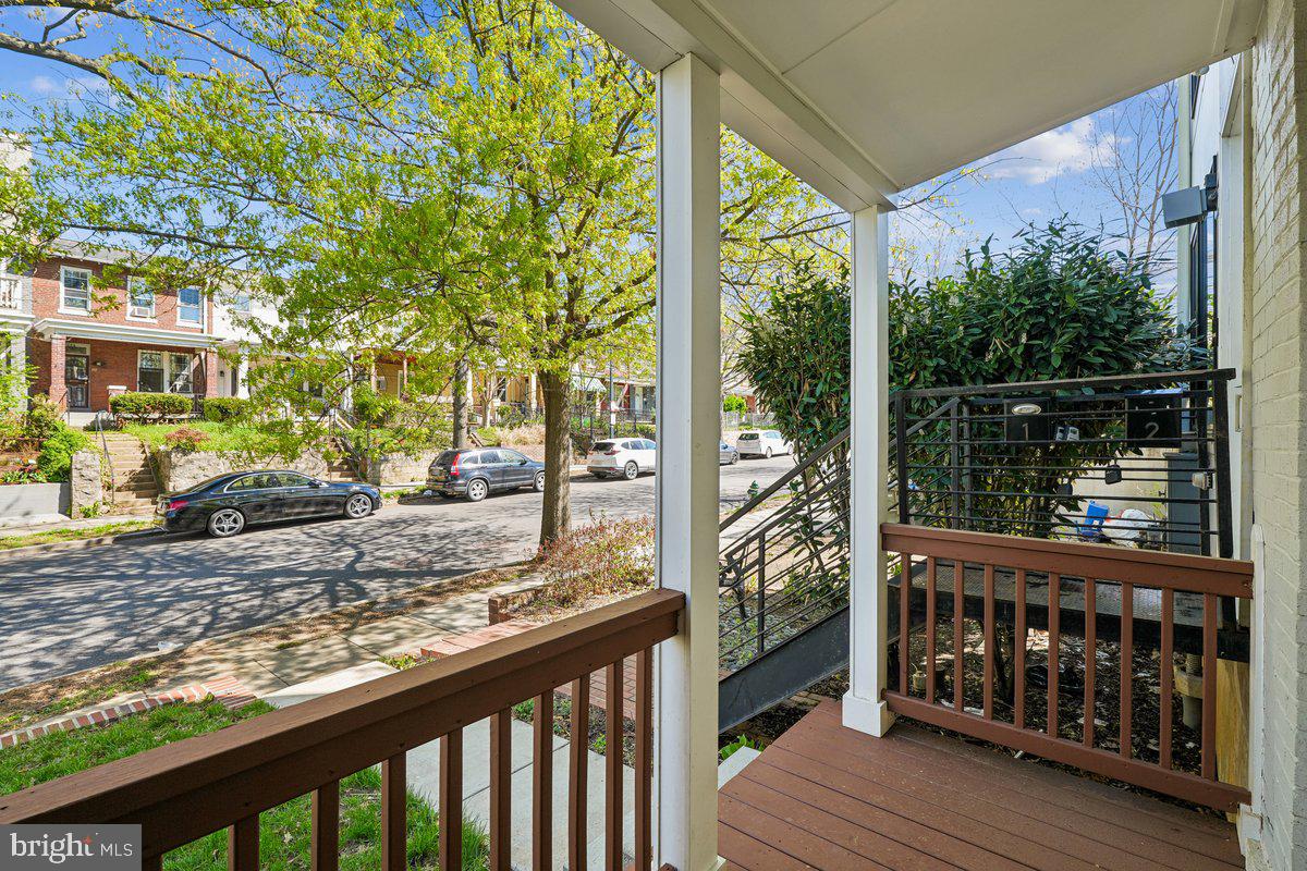 742 IRVING STREET NW