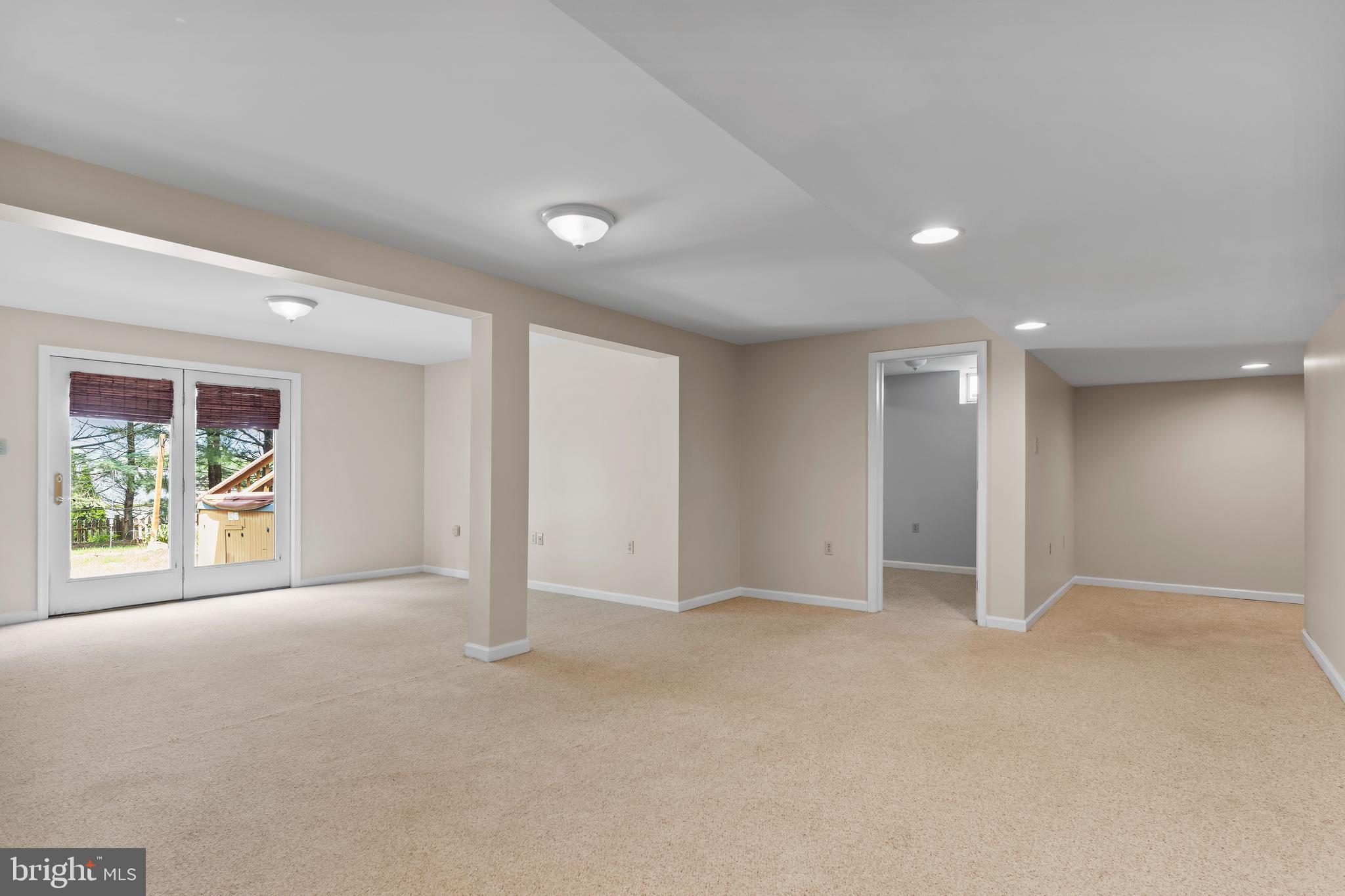 FAIRWINDS - Residential