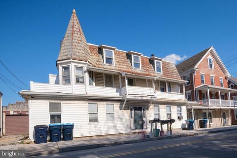Photo of 3 N Main Street, STEWARTSTOWN, PA 17363 (MLS # PAYK2103740)