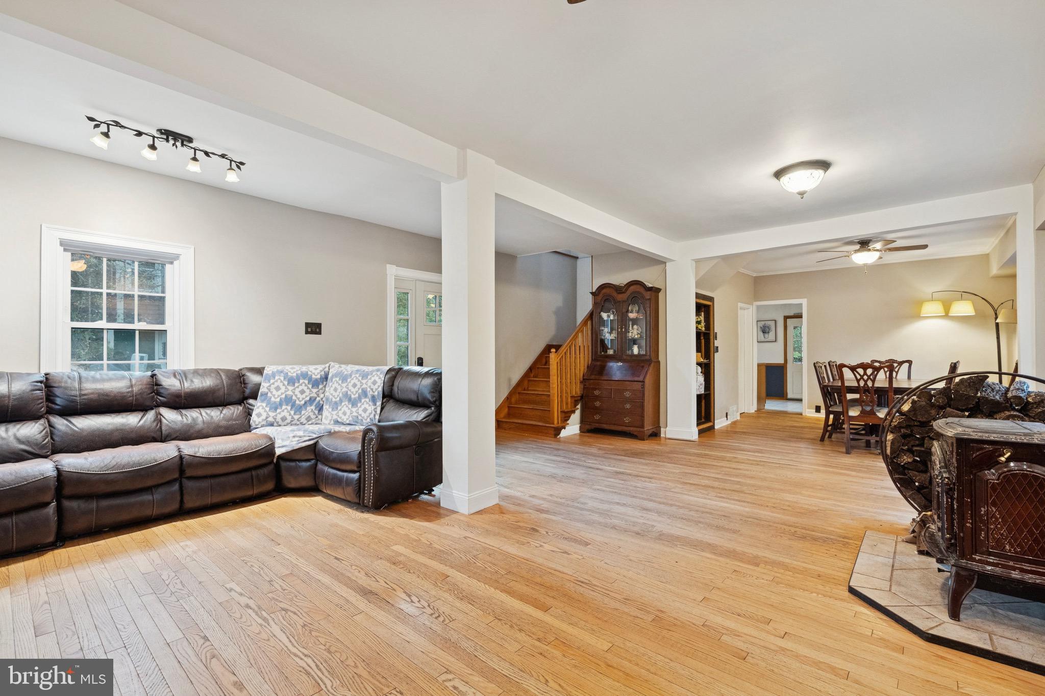 OAKFORD - Residential