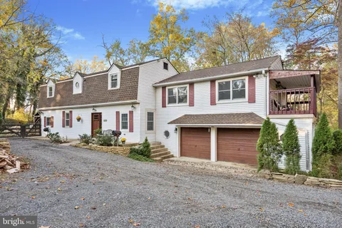 1320 Clayton Avenue, Oakford, PA MLS: PABU2107544