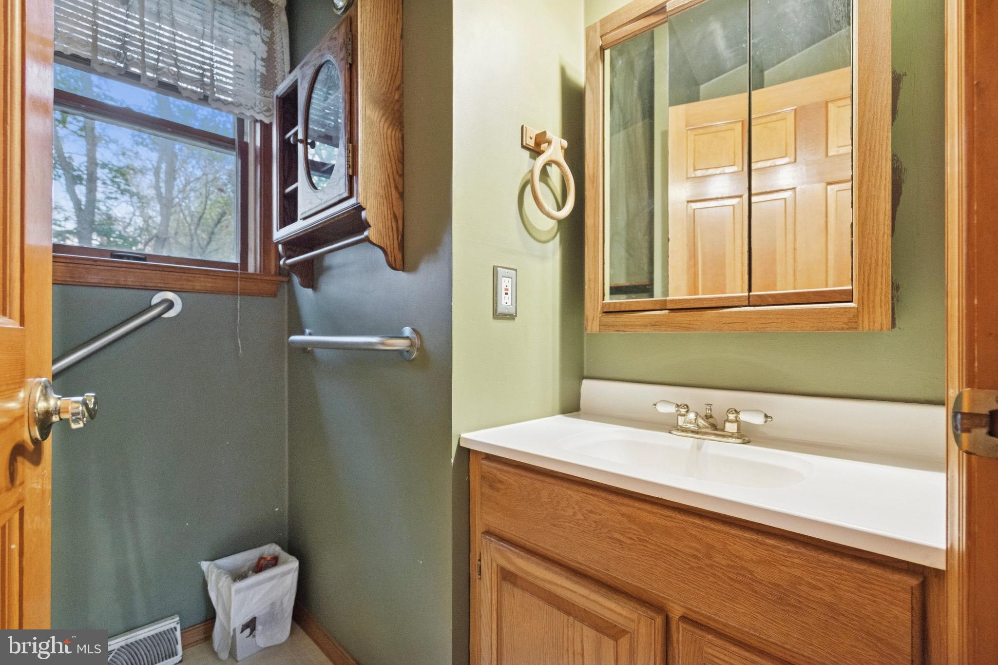 OAKFORD - Residential