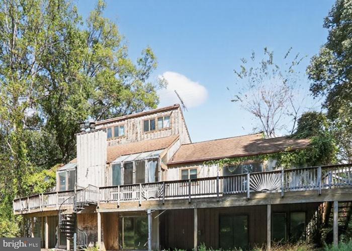 CHAPEL KNOLLS - Residential