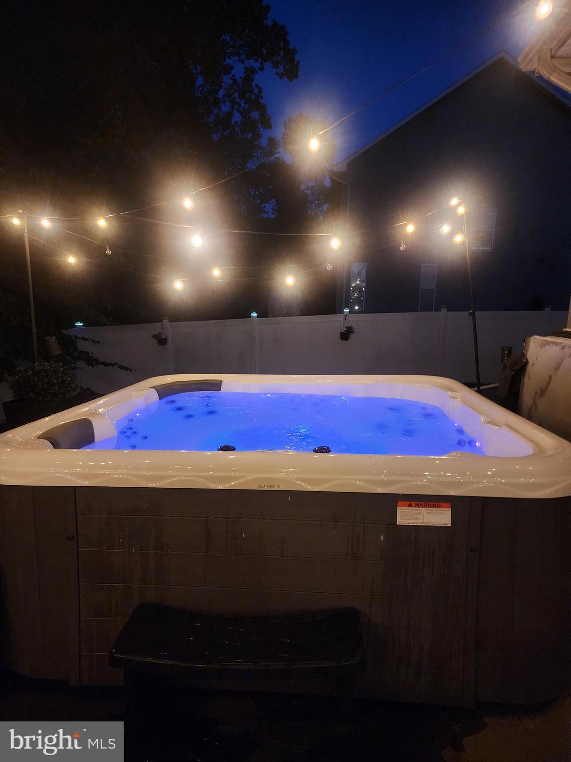 7446 TOTTENHAM DRIVE