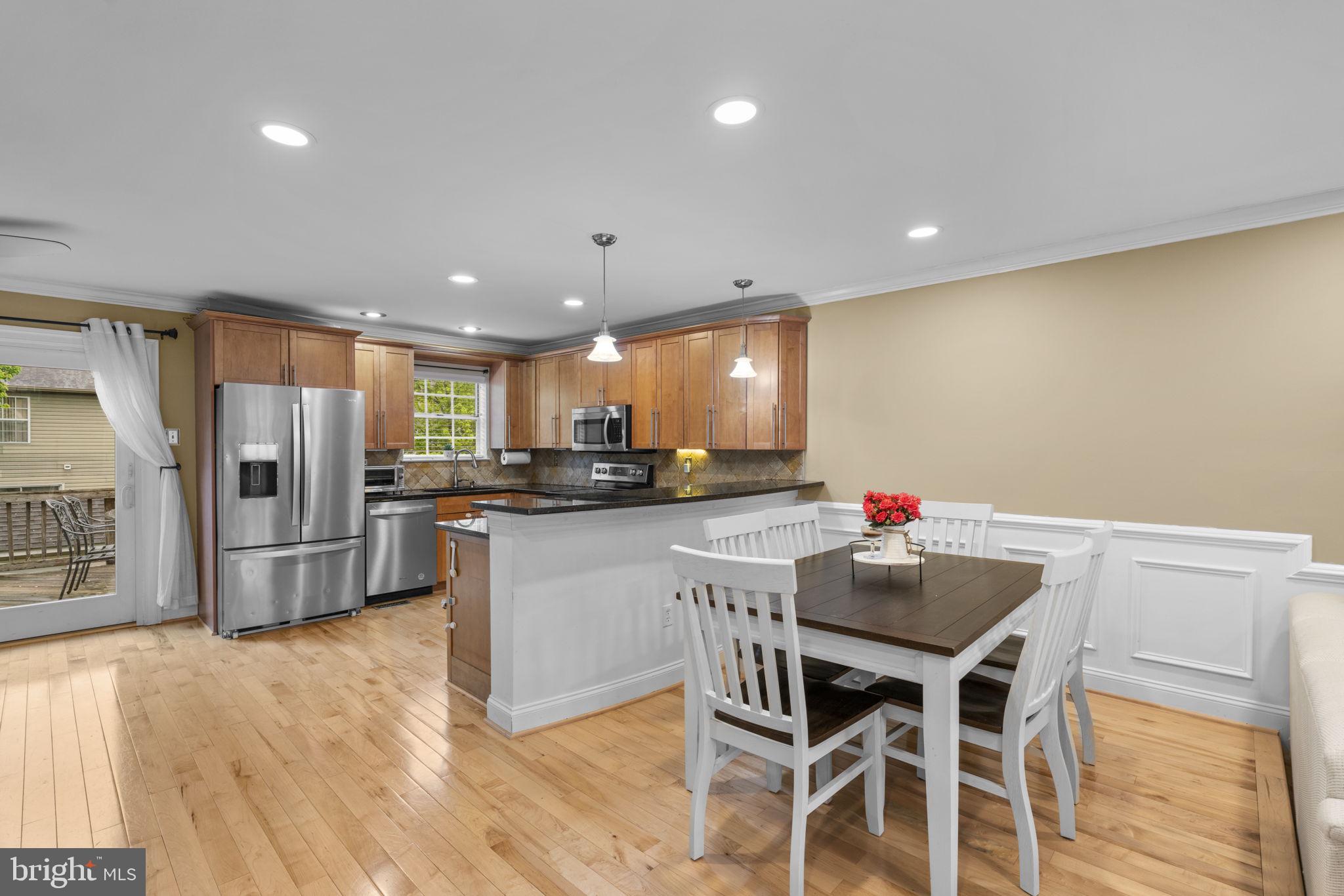 RIDGELY CHOICE - Residential