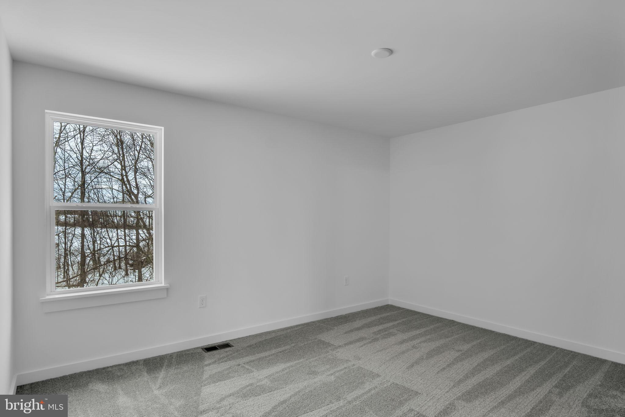 MEADOWBROOK FARMS - Residential