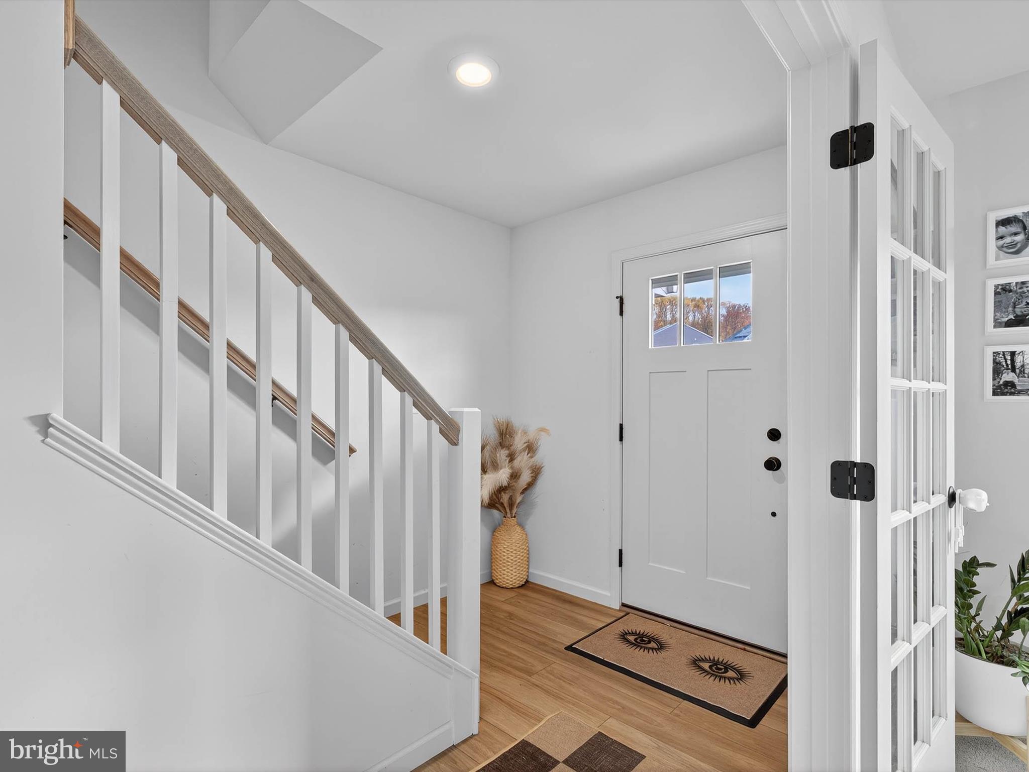 PATHFINDER MEADOWS - Residential