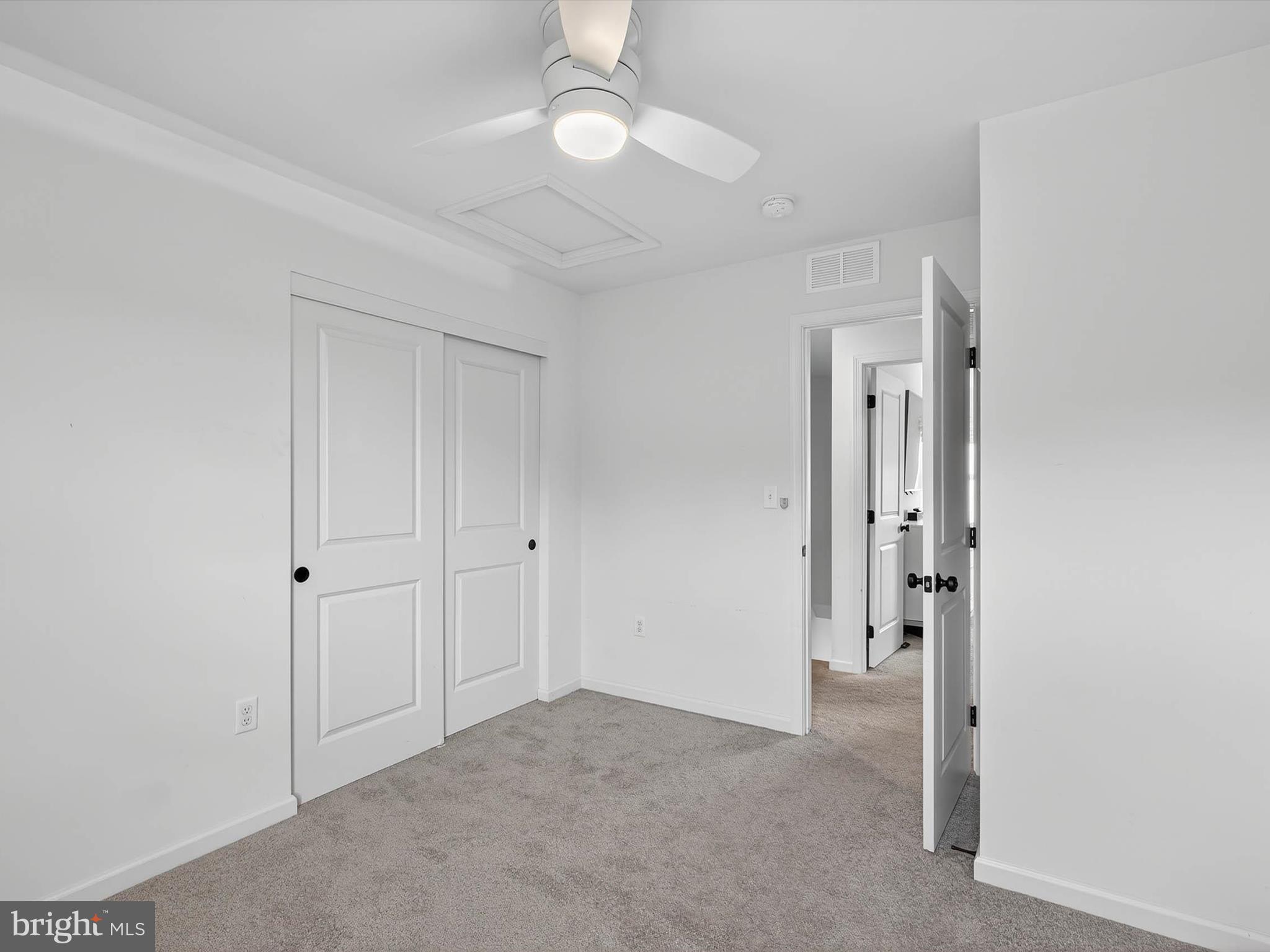 PATHFINDER MEADOWS - Residential