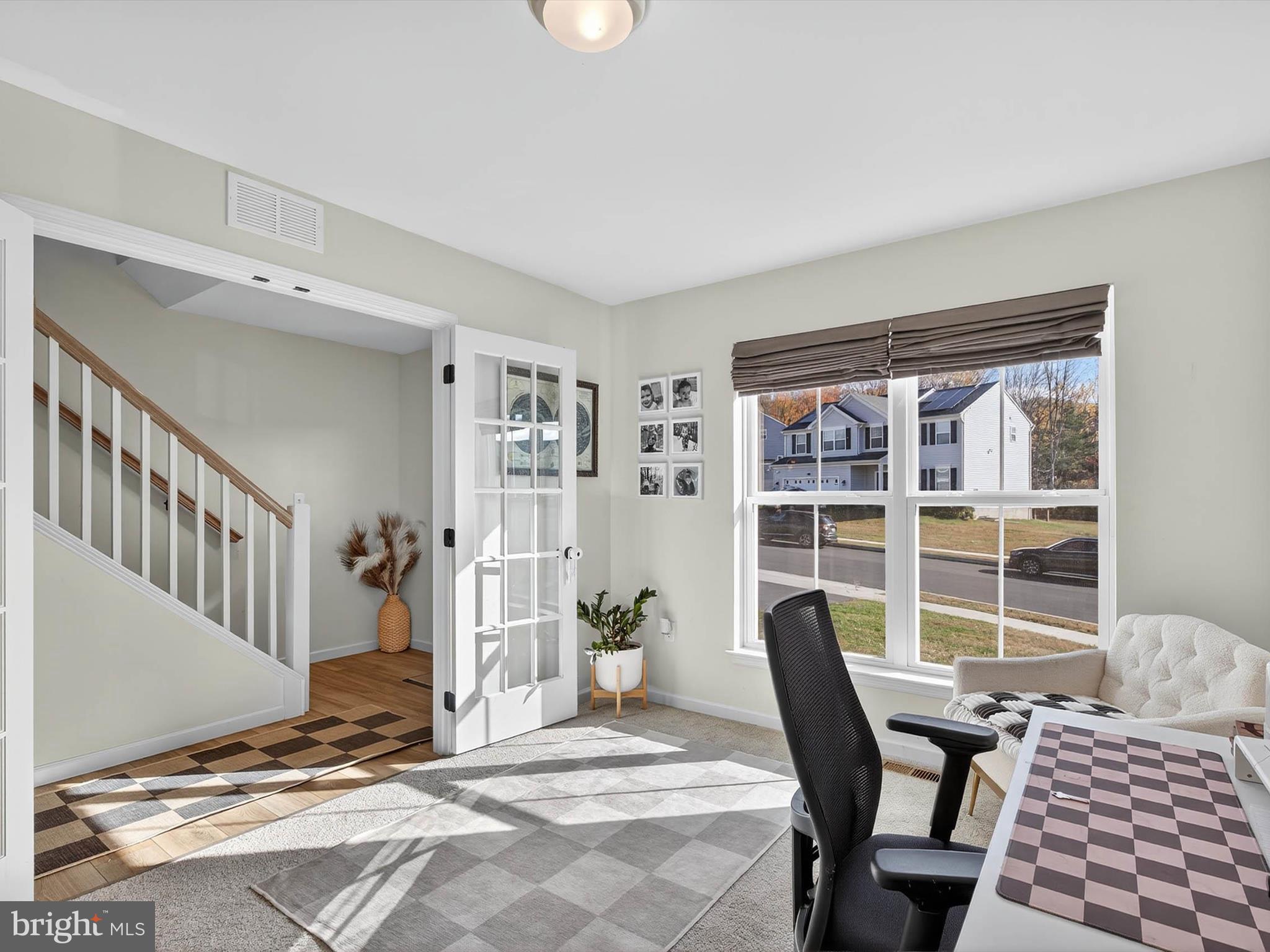 PATHFINDER MEADOWS - Residential