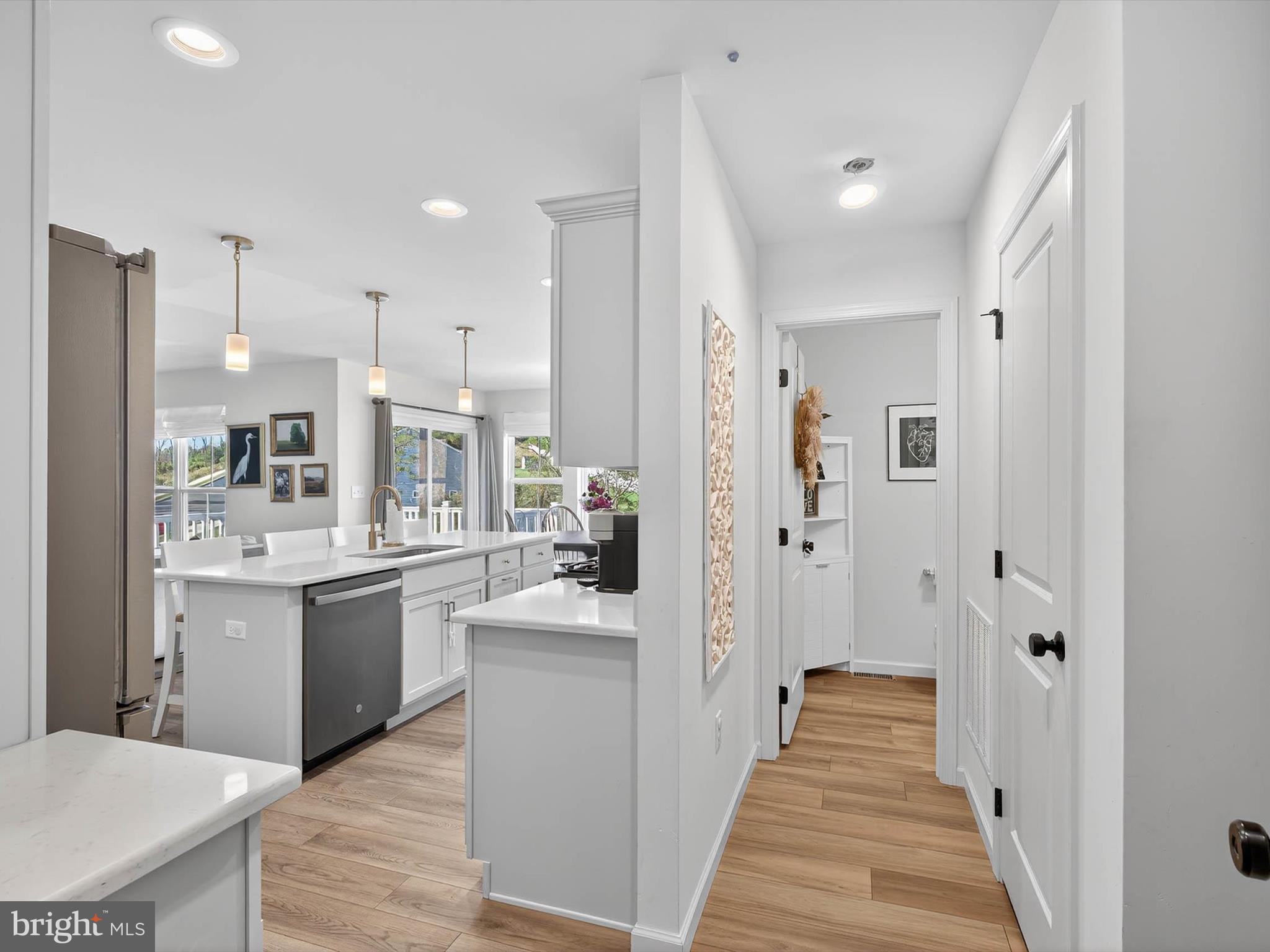 PATHFINDER MEADOWS - Residential