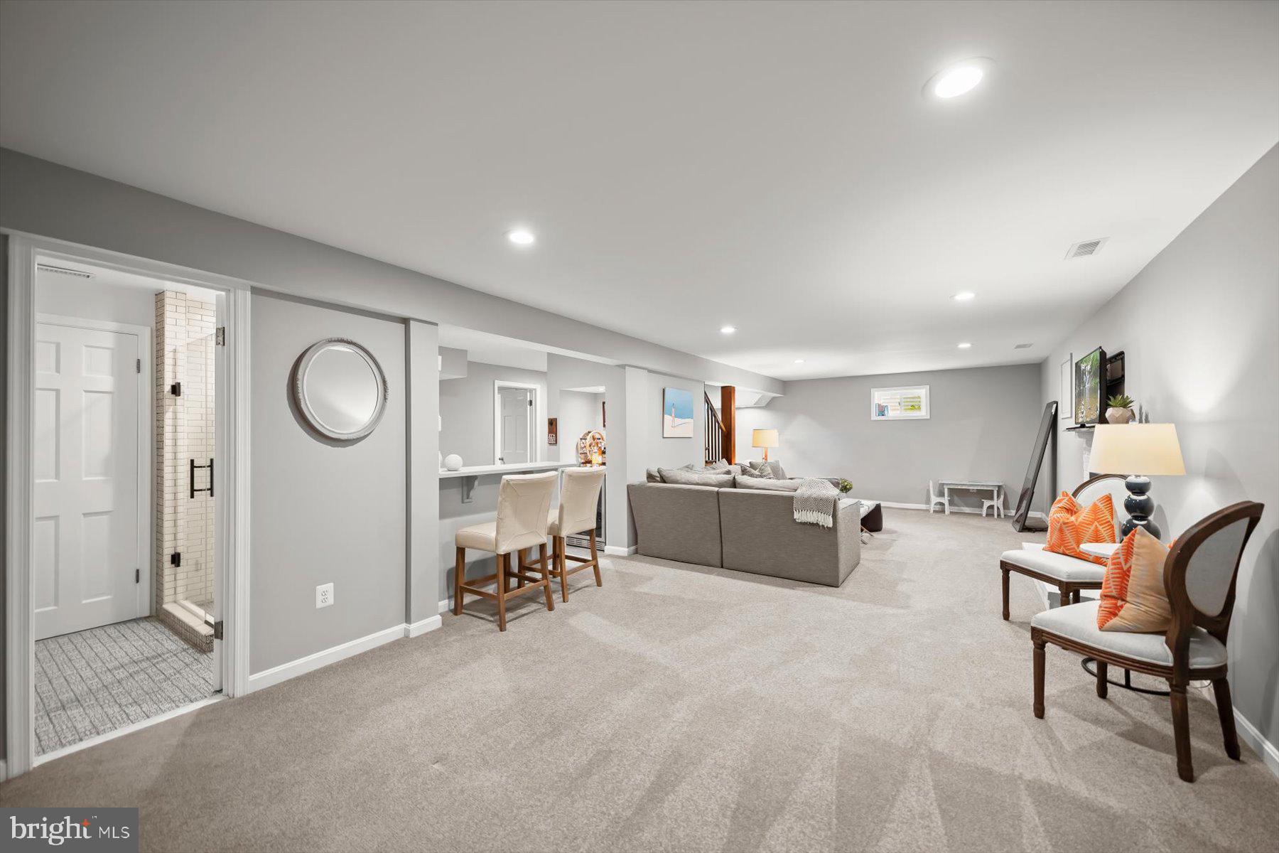 BURNING TREE VALLEY - Residential