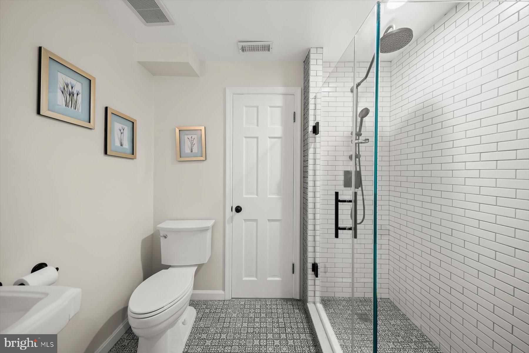 BURNING TREE VALLEY - Residential