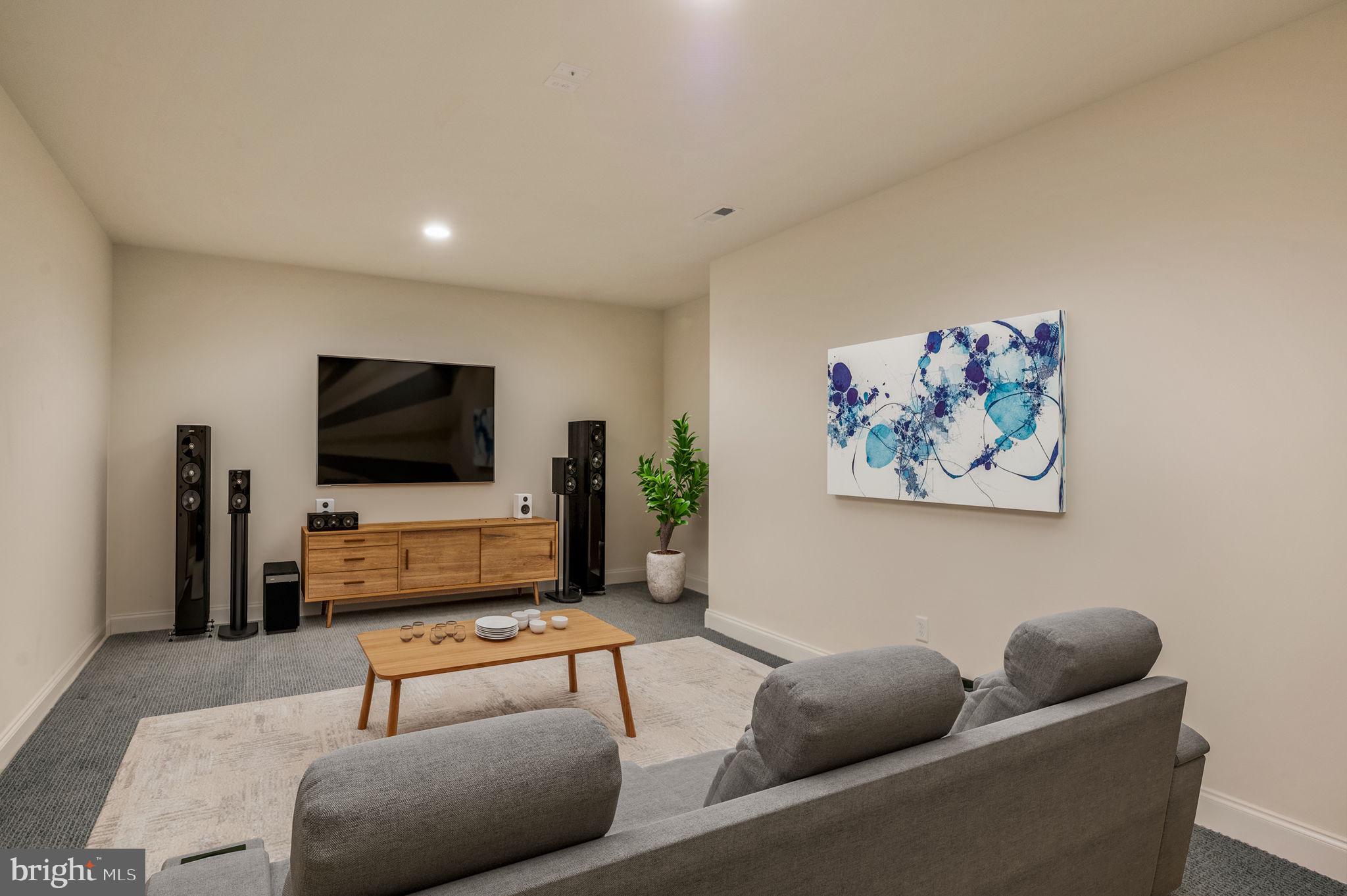 FLINT HILL CROSSING - Residential