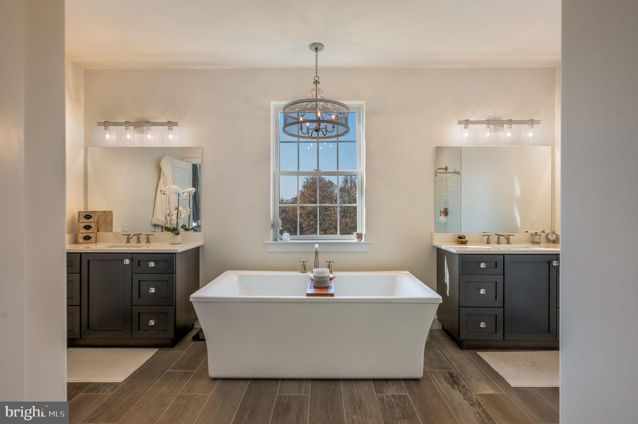 FLINT HILL CROSSING - Residential