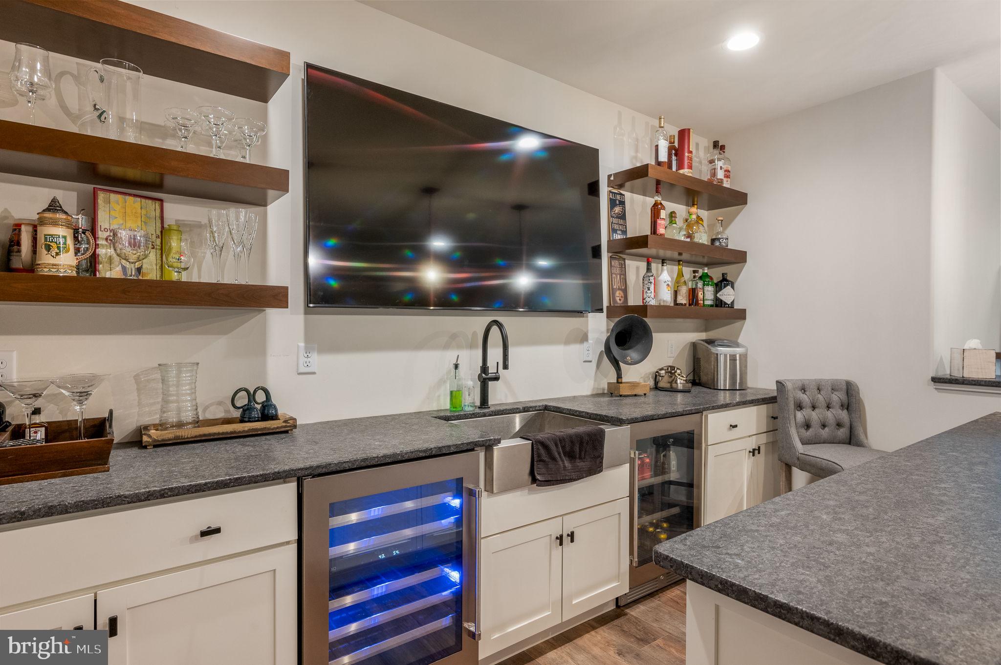 FLINT HILL CROSSING - Residential