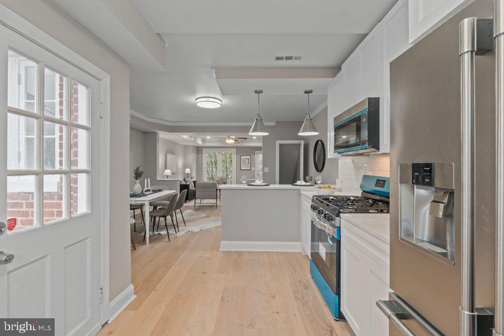EDNOR GARDENS - LAKESIDE - Residential