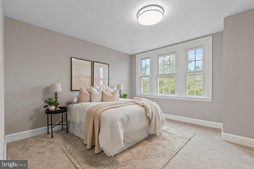 EDNOR GARDENS - LAKESIDE - Residential