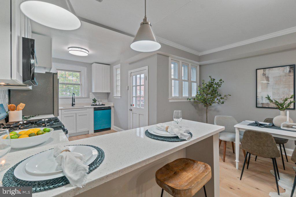 EDNOR GARDENS - LAKESIDE - Residential