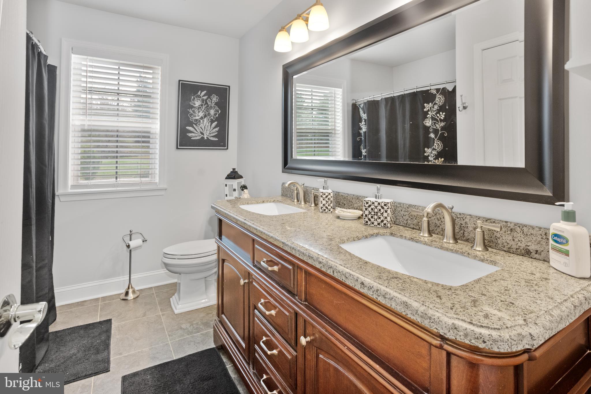 MARTINS FARM - Residential