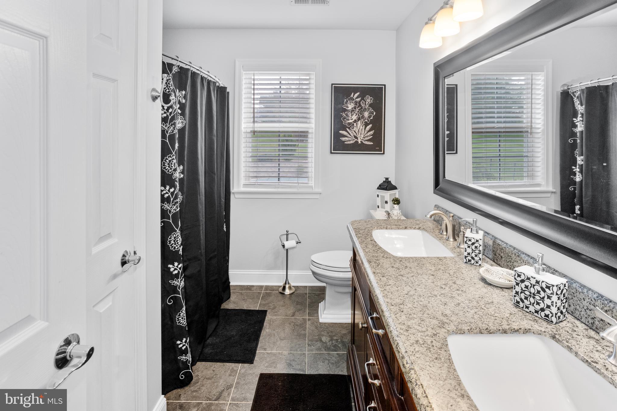 MARTINS FARM - Residential