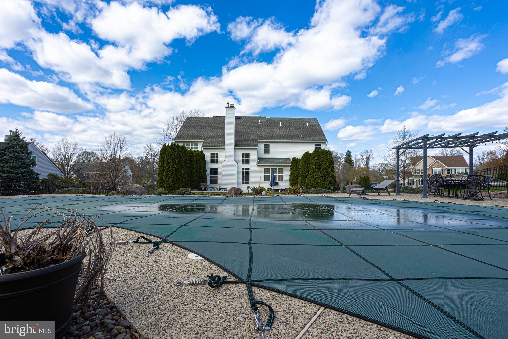 MARTINS FARM - Residential