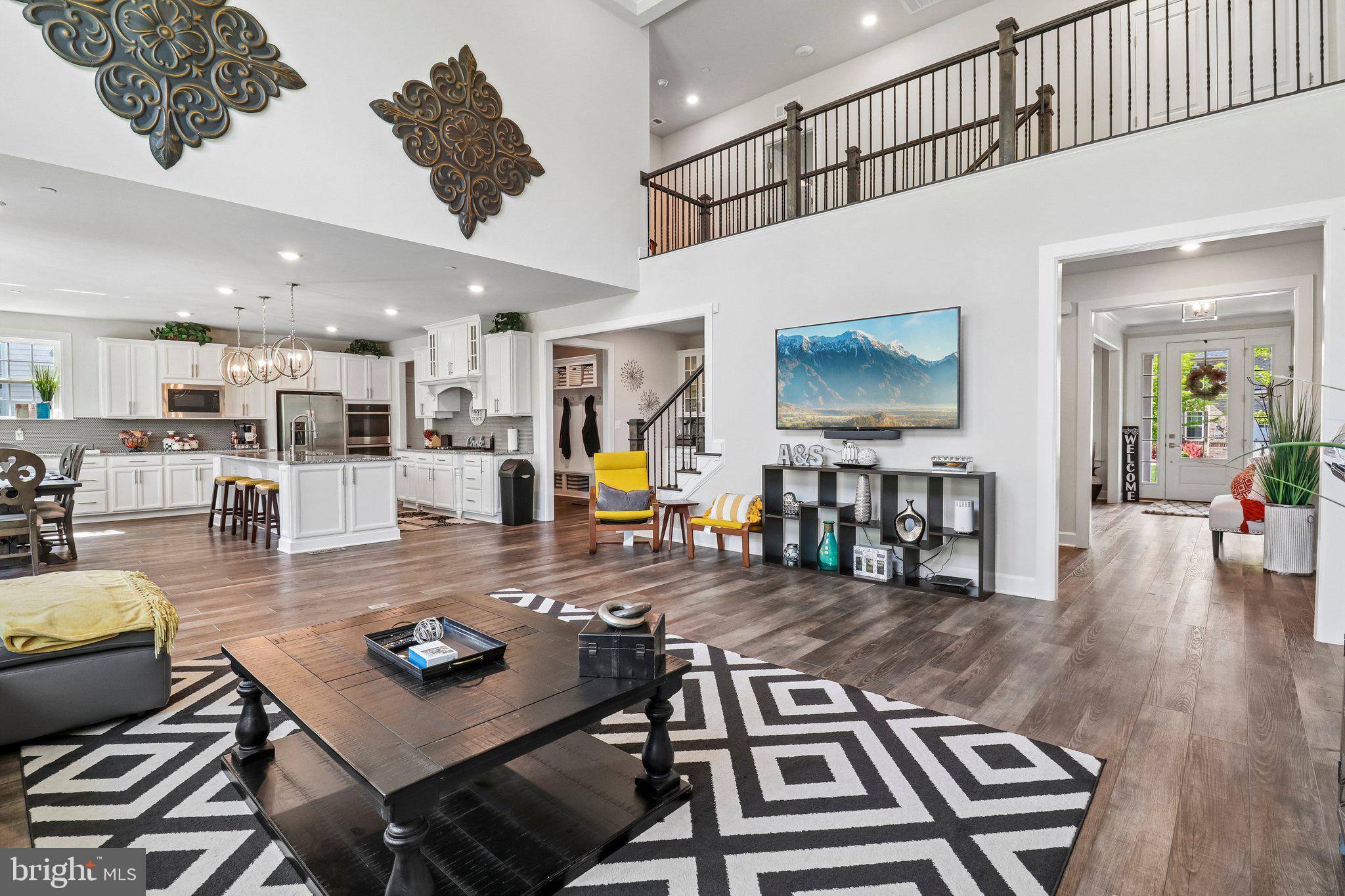 OAK CREEK CLUB - Residential