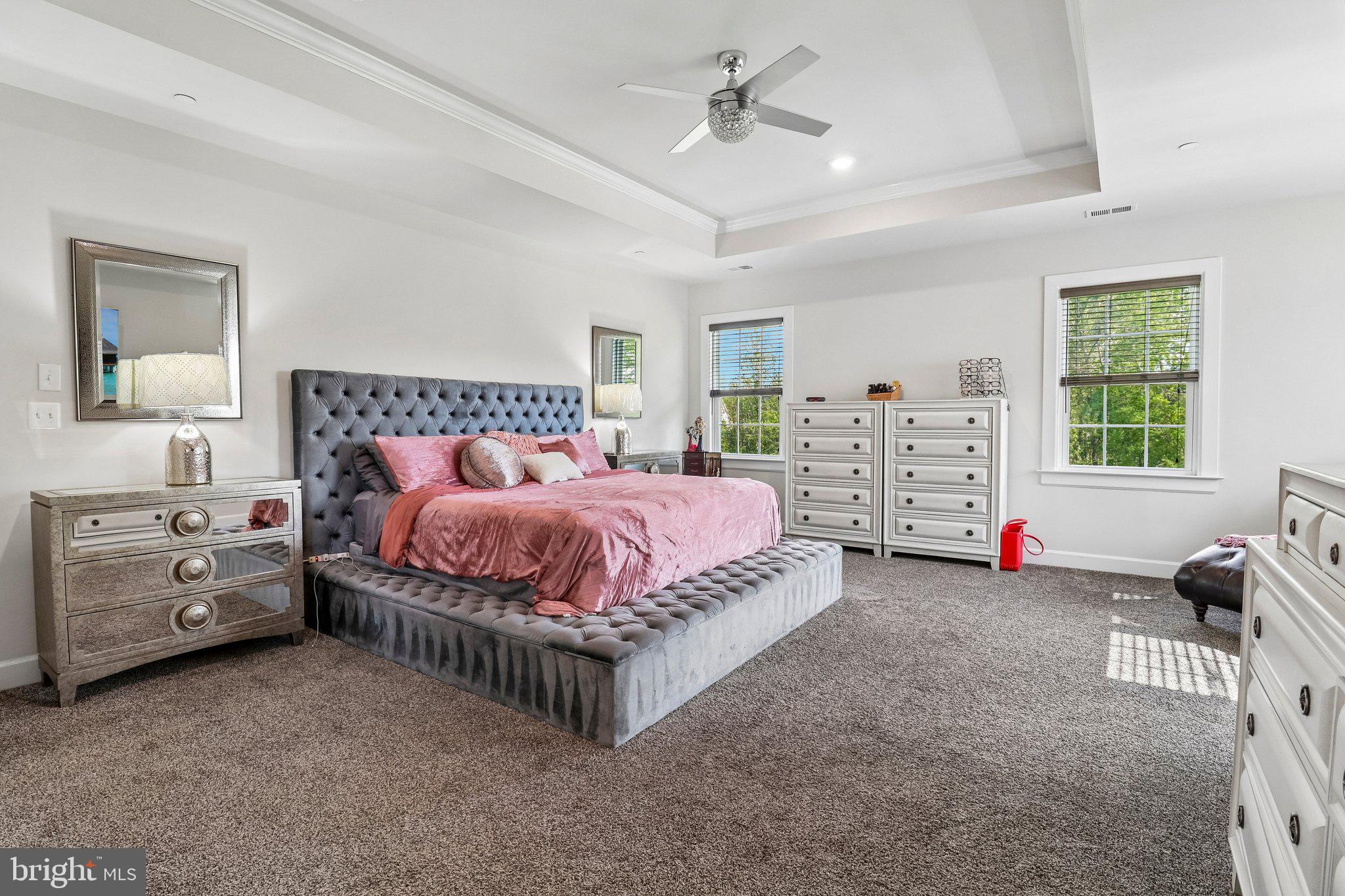 OAK CREEK CLUB - Residential