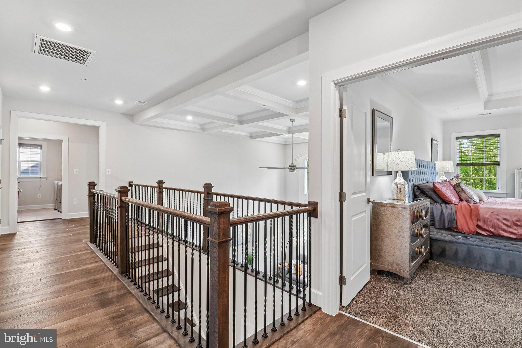 OAK CREEK CLUB - Residential