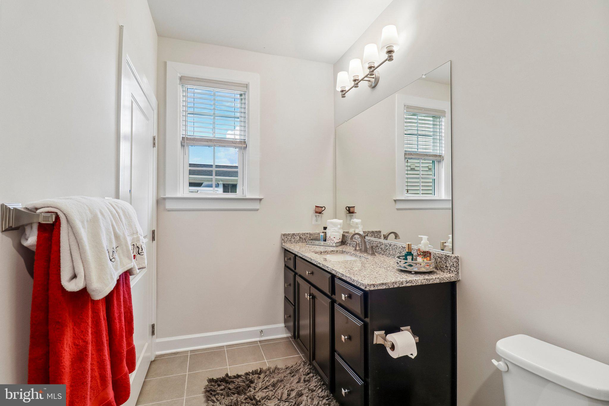 OAK CREEK CLUB - Residential