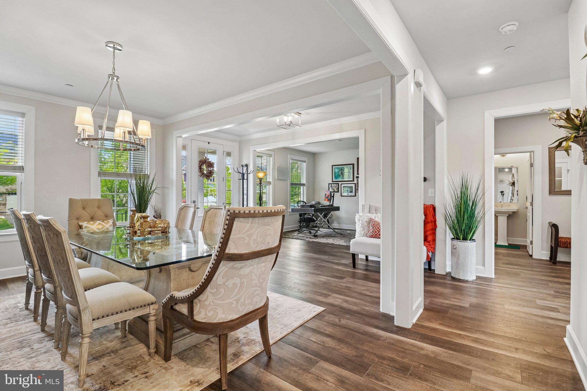 OAK CREEK CLUB - Residential