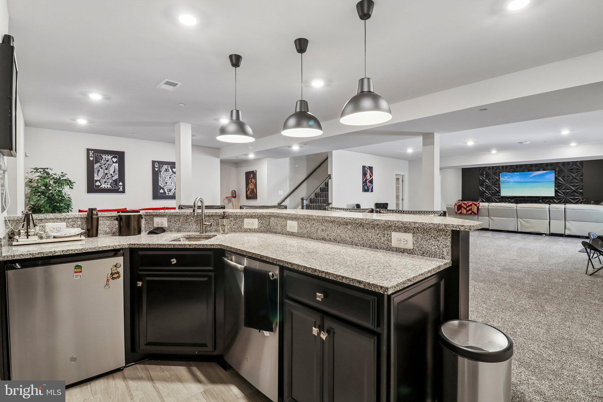 OAK CREEK CLUB - Residential