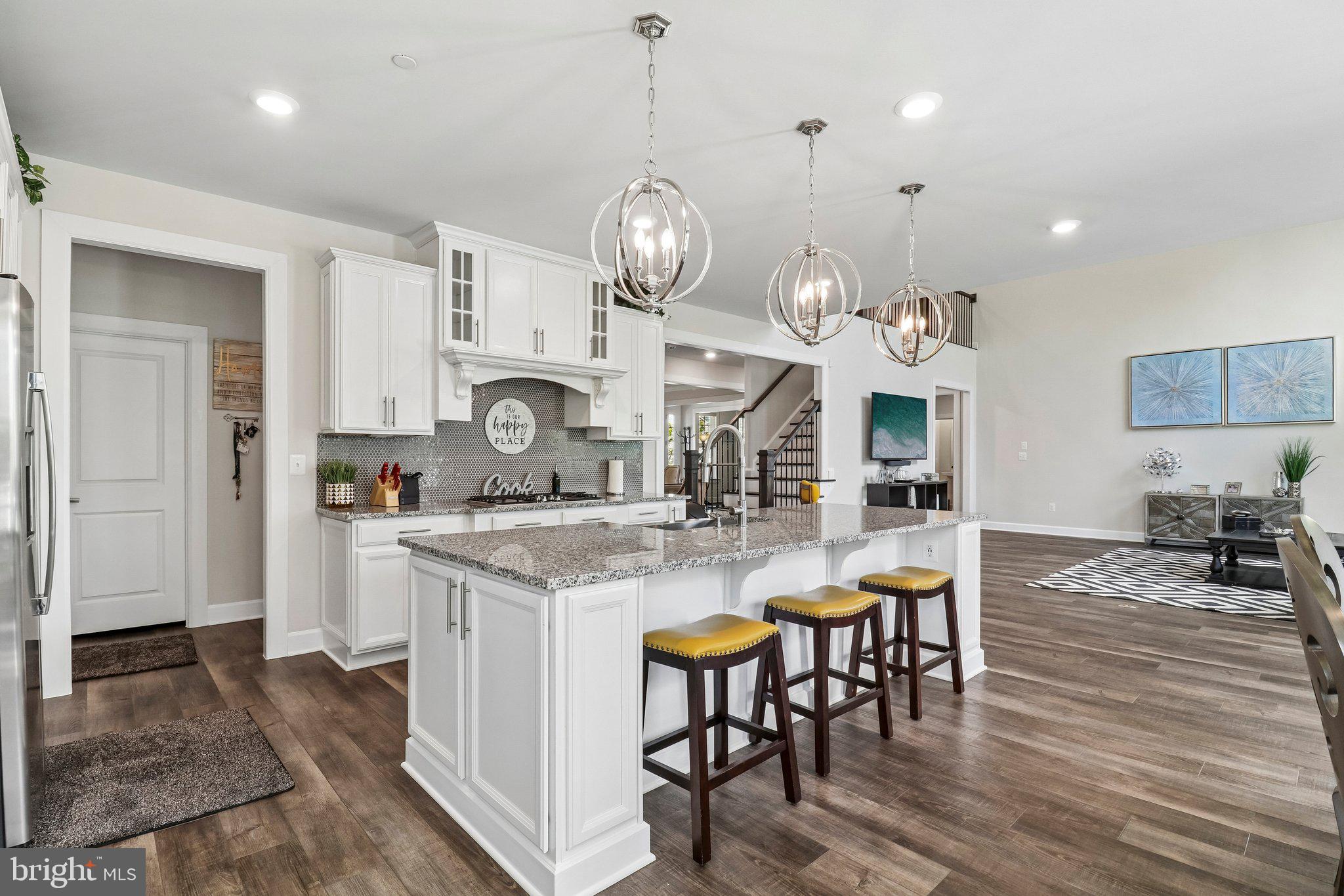 OAK CREEK CLUB - Residential
