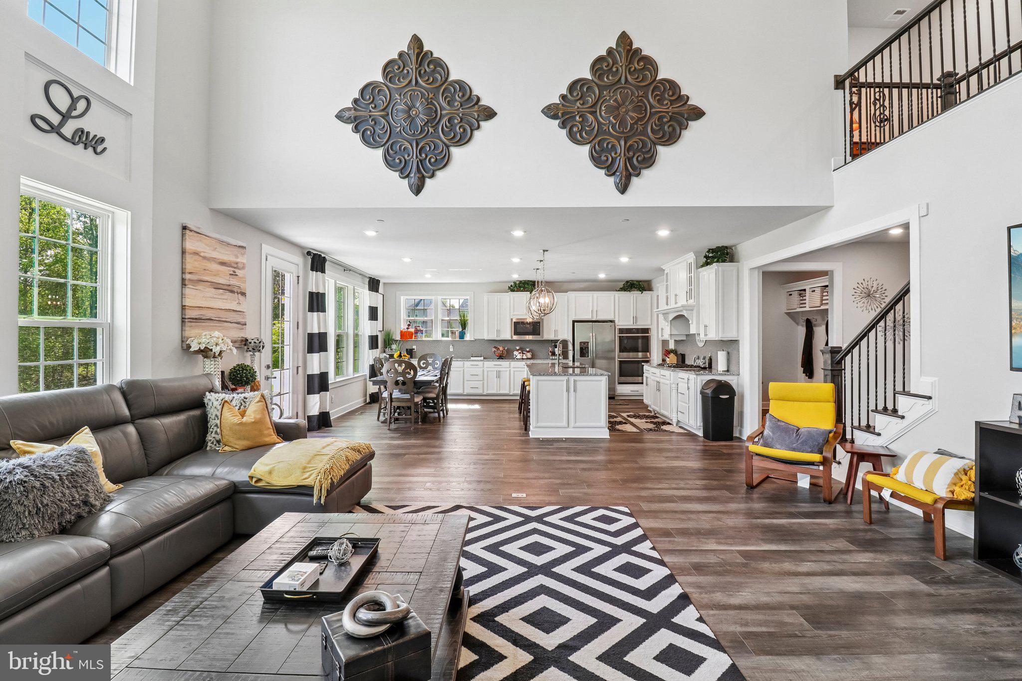 OAK CREEK CLUB - Residential