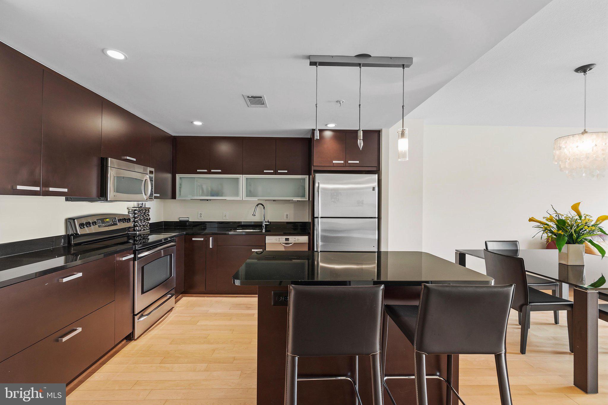 1010 MASSACHUSETTS AVENUE NW 902